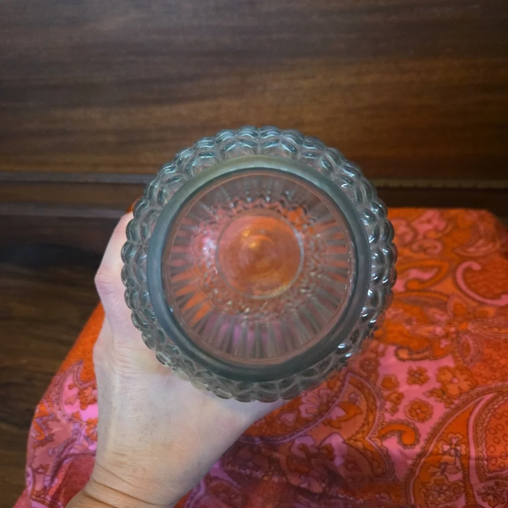 Elegant Glass Vase - Blue